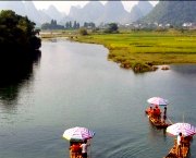 Beautiful Karst Mountain Scenery in Guilin